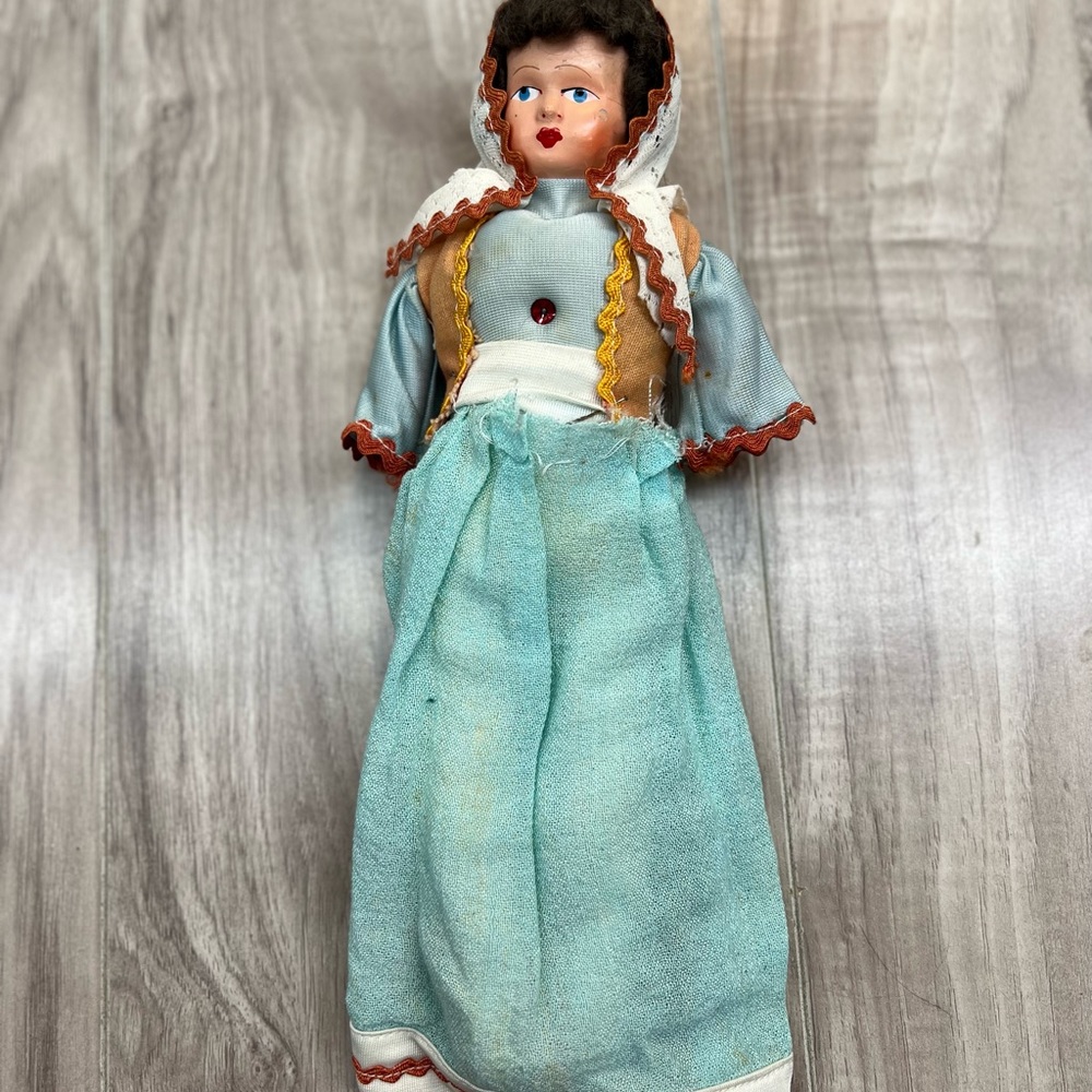 Vintage ethnic doll- 12”